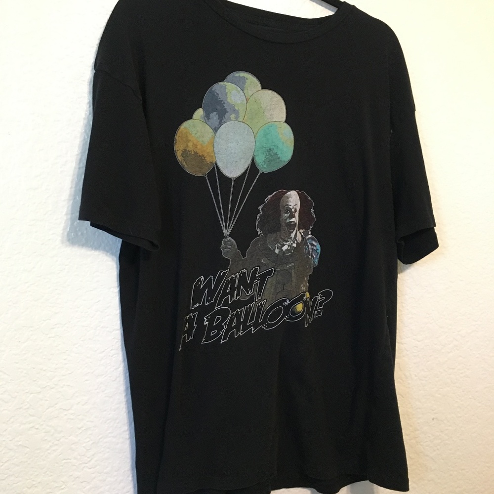 It Movie Black Graphic TShirt